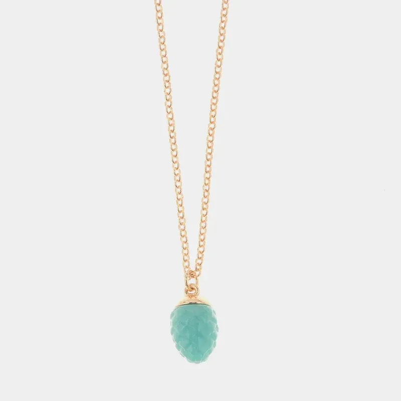 Collana in Metallo con pendente a forma di pigna portafortuna smaltata turchese — collezione PIGNA